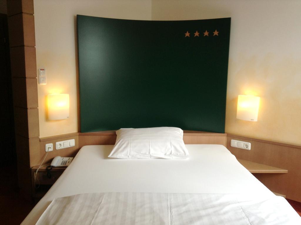 1A Landhotel Schicklberg 크렘스뮨스터 객실 사진